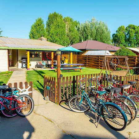 The Wanderlust Hostel Gunnison Dış mekan fotoğraf