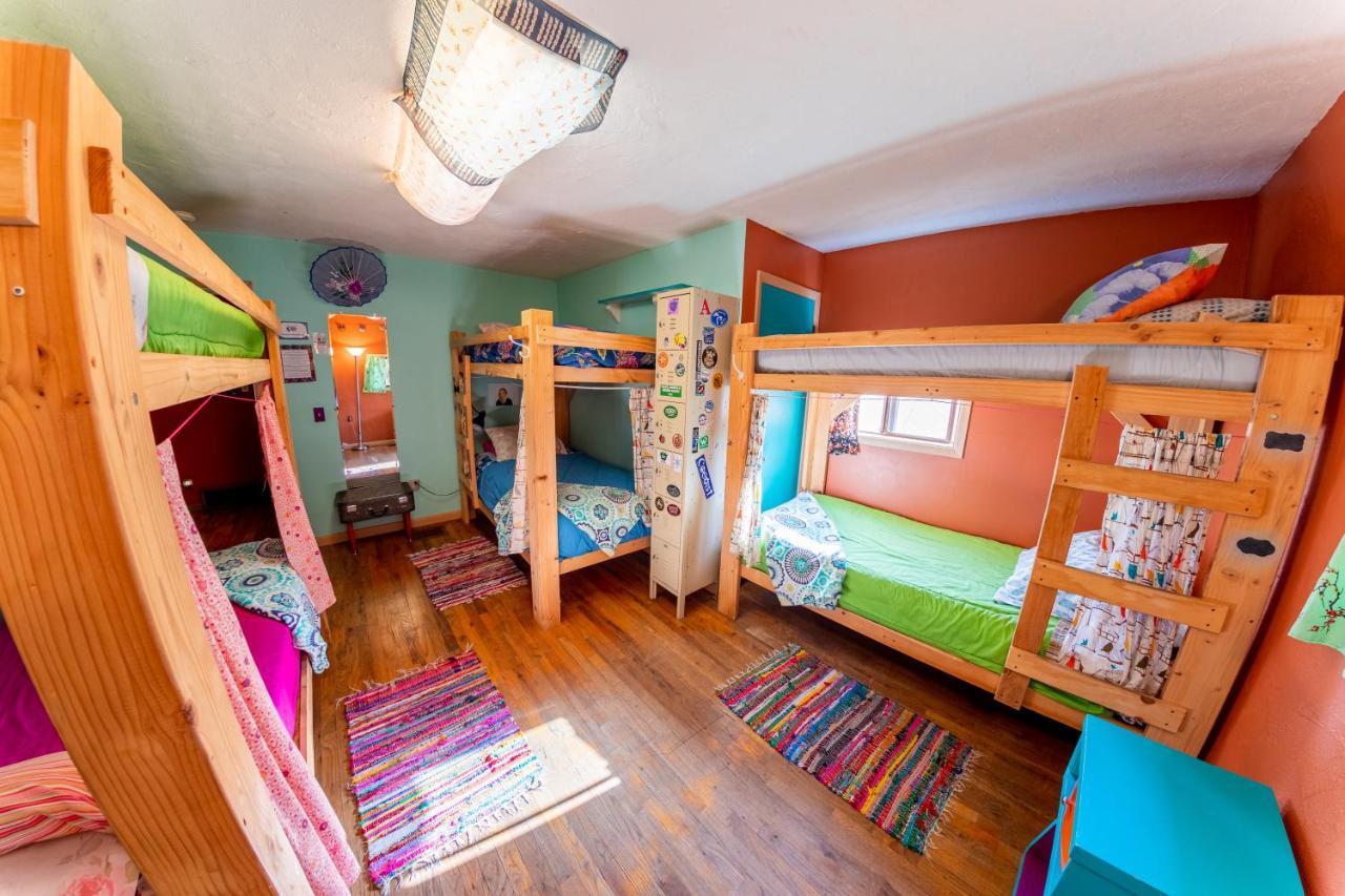 The Wanderlust Hostel Gunnison Dış mekan fotoğraf