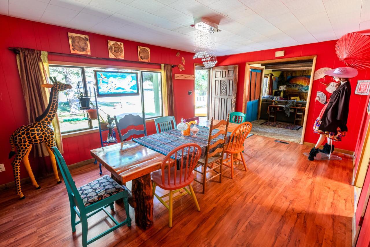 The Wanderlust Hostel Gunnison Dış mekan fotoğraf