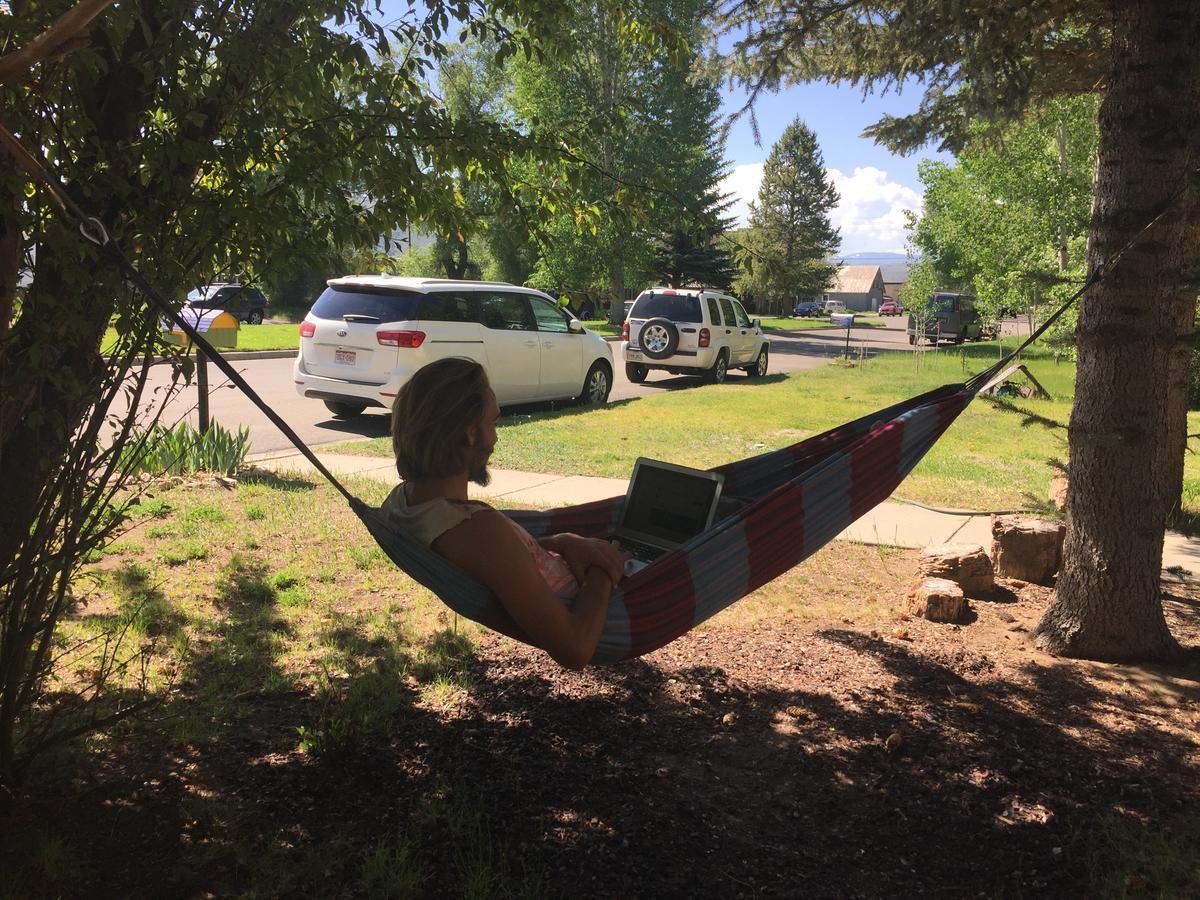 The Wanderlust Hostel Gunnison Dış mekan fotoğraf